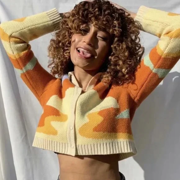 House of Sunny - Sunset Road - Picture 3 of 4